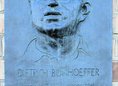 Ansicht Gedenktafel Dietrich Bonhoeffer - 2006