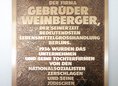 Ansicht Gedenktafel Firma Gebrüder Weinberger - 1995