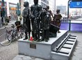 Ansicht Gedenktafel Kindertransporte - Züge in das Leben - Züge … - 2009