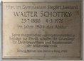 Ansicht Gedenktafel Walter Schottky