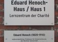 Ansicht Gedenktafel Eduard Henoch