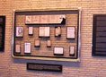 Ansicht Gedenktafel Opfer der Shoah und der Anschläge auf die …
