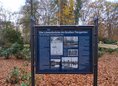 Ansicht Gedenktafel Die Löwenbrücke im Großen Tiergarten - 2025