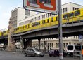 Ansicht Gedenktafel Historische Orte - Hochbahnhof Bülowstraße - 2011