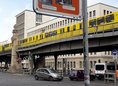 Ansicht Gedenktafel Historische Orte - Hochbahnhof Bülowstraße - 2011