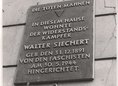 Ansicht Gedenktafel Walter Sichert - 1949
