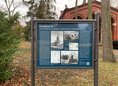 Ansicht Gedenktafel Friedhof IV - 2021