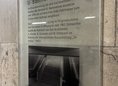 Ansicht Gedenktafel U-Bahnhof Hansaplatz