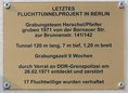 Ansicht Gedenktafel Fluchttunnel Brunnenstraße - 2009