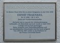 Ansicht Gedenktafel Ernst Fraenkel