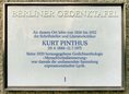 Ansicht Gedenktafel Kurt Pinthus