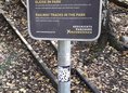 Ansicht Gedenktafel Yorckbrücken - Gleise im Park - 2019