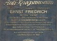Ansicht Gedenktafel Ernst Friedrich - 2002