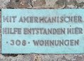 Ansicht Gedenktafel Nachbarschaftssiedlung Mariendorf Ost
