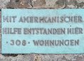 Ansicht Gedenktafel Nachbarschaftssiedlung Mariendorf Ost
