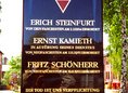 Ansicht Gedenktafel Erich Steinfurth, Ernst Kamieth und Fritz … - 1952