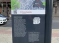 Ansicht Gedenktafel Fußballroute - 3:6 Deutschlandhalle - 2015