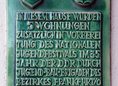 Ansicht Gedenktafel Wohnungsmodernisierungen