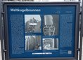 Ansicht Gedenktafel Weltkugelbrunnen - 2016