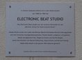 Ansicht Gedenktafel Electronic Beat Studio - 2020