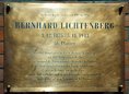 Ansicht Gedenktafel Bernhard Lichtenberg - 2002