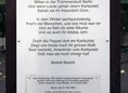 Ansicht Gedenktafel Pappel vom Karlsplatz