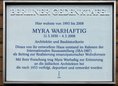 Ansicht Gedenktafel Myra Warhaftig - 2011