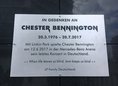 Ansicht Gedenktafel Chester Bennington - 2017