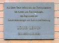 Ansicht Gedenktafel Louis Lewin