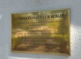 Ansicht Gedenktafel Internationaler Club Berlin