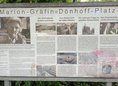 Ansicht Gedenktafel Marion-Gräfin Dönhoff-Platz